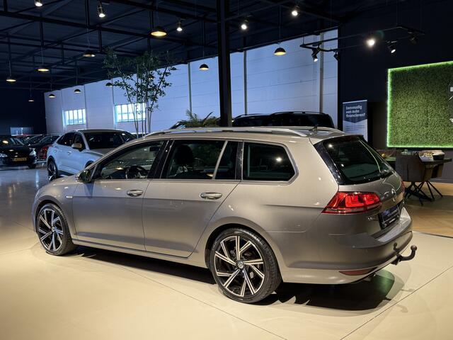 Volkswagen GOLF Variant TSI Edition Navi|Camera|Cruis|PDC|Trekhaak Grijs