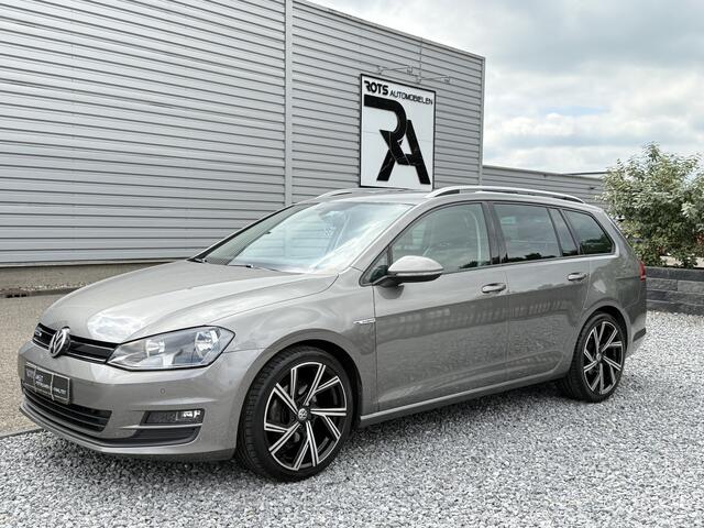 Volkswagen GOLF Variant TSI Edition Navi|Camera|Cruis|PDC|Trekhaak Grijs