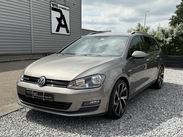 Volkswagen GOLF Variant TSI Edition Navi|Camera|Cruis|PDC|Trekhaak Grijs
