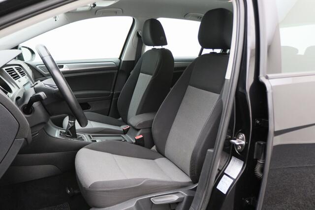 Volkswagen GOLF 1.0 TSI Edition