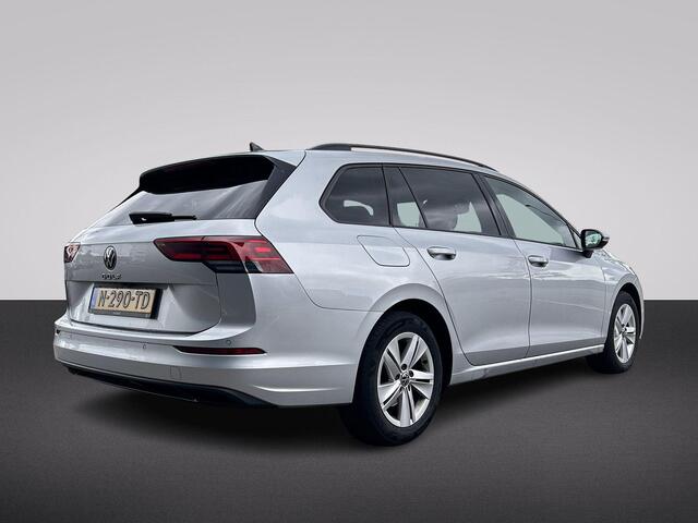 Volkswagen GOLF Variant 1.0 TSI Life | Achteruitrijcamera | Keyless start | Carplay | Navigatie |