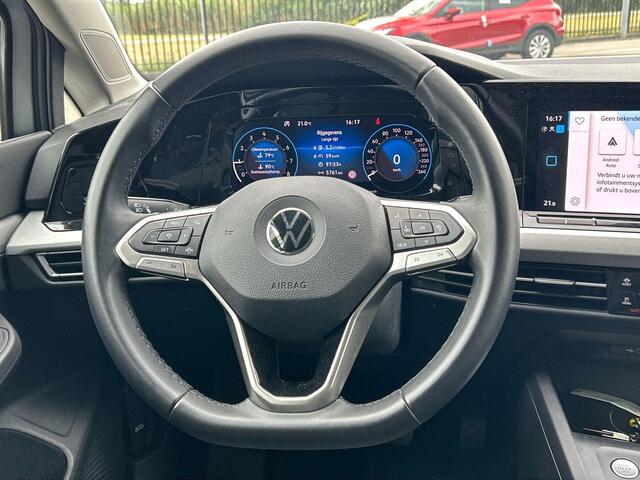 Volkswagen GOLF Variant 1.0 TSI Life | Achteruitrijcamera | Keyless start | Carplay | Navigatie |
