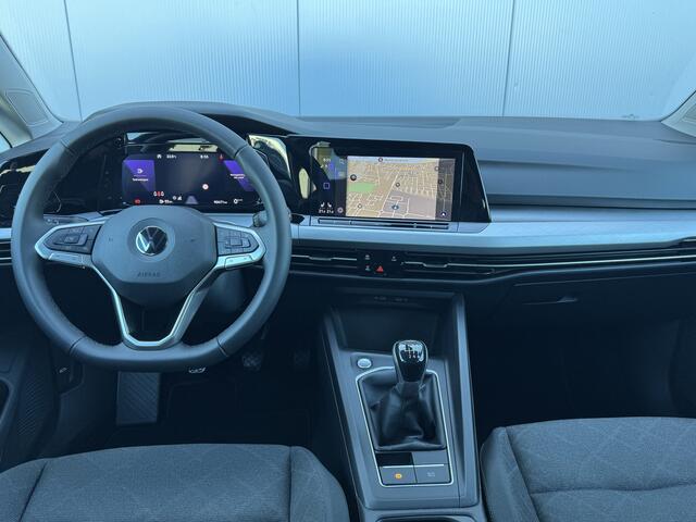 Volkswagen GOLF Variant 1.5 TSI R-Line Business Trekhaak/18inch.