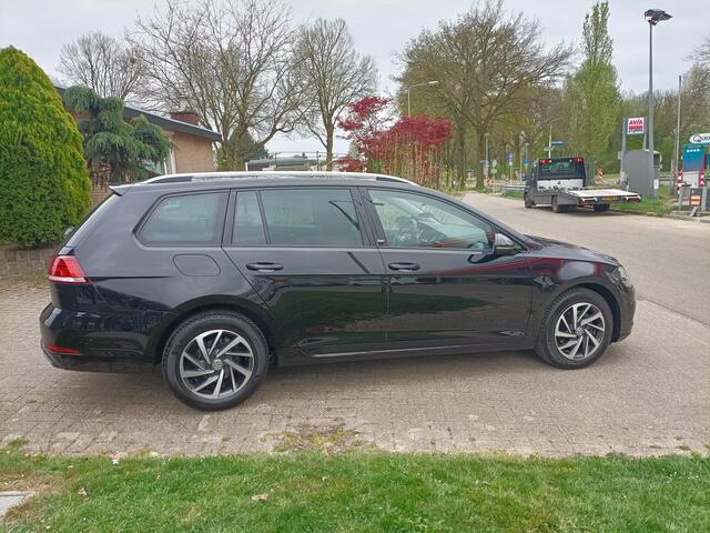 Volkswagen GOLF VARIANT 1.0 Sound, Trekhaak wegkl, Cruise, 4S banden