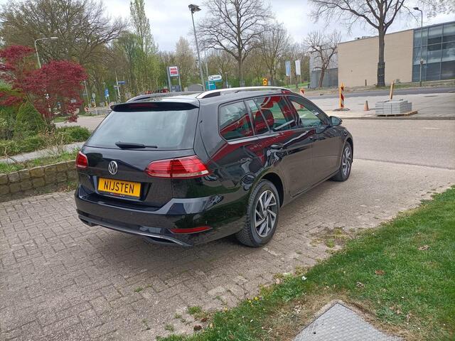 Volkswagen GOLF VARIANT 1.0 Sound, Trekhaak wegkl, Cruise, 4S banden