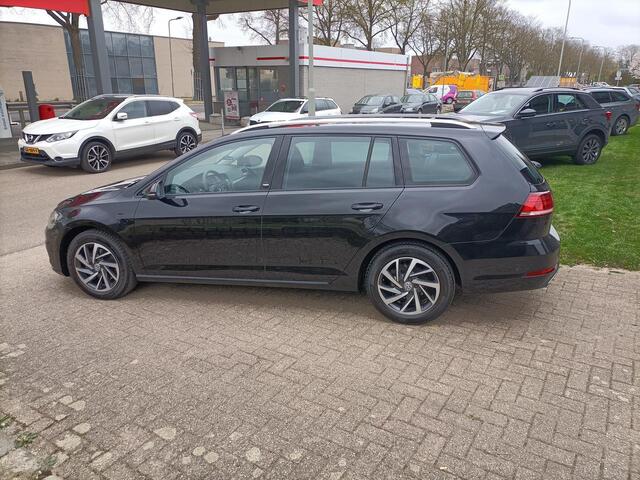 Volkswagen GOLF VARIANT 1.0 Sound, Trekhaak wegkl, Cruise, 4S banden