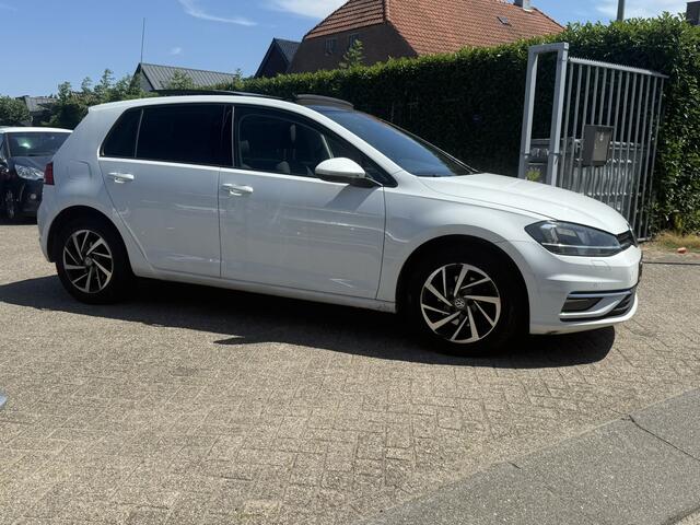 Volkswagen GOLF 1.6 TDI COMFORTLINE NAVI/CLIMATE/LMV/PDC