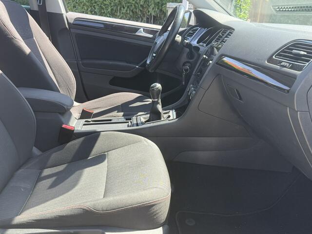 Volkswagen GOLF 1.6 TDI COMFORTLINE NAVI/CLIMATE/LMV/PDC