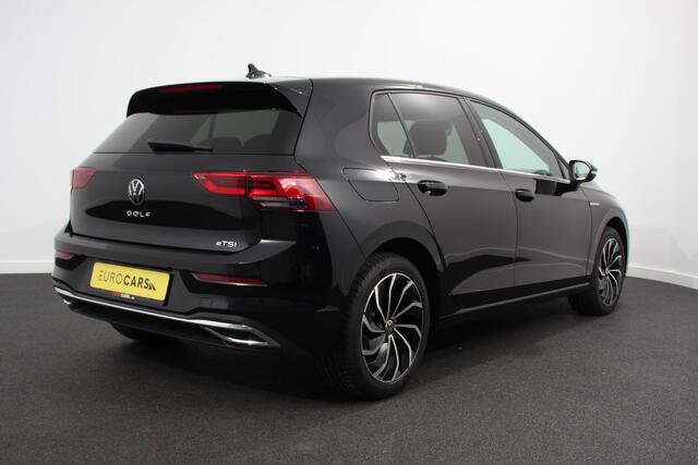 Volkswagen GOLF 1.5 eTSI 150pk Style | Sfeer verlichting | Navigatie | Climate control | Camera | Adaptive Cruise control | Led | Parkeer sensoren | Lichtmetalen Velgen