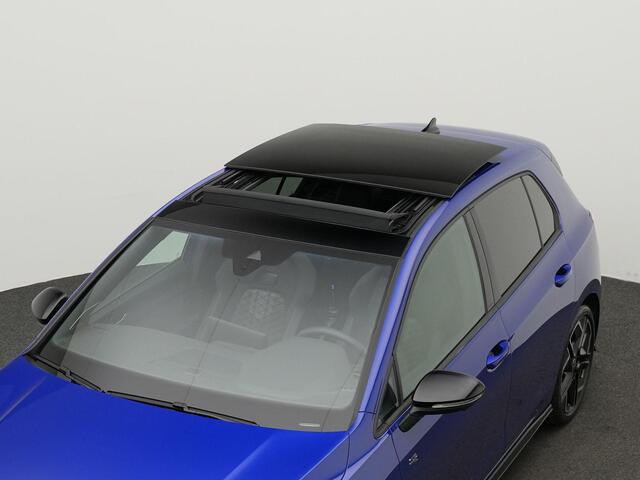 Volkswagen GOLF 1.5 eTSI 150 pk DSG R-Line Edition | Panoramadak | IQ Light | Rondomzicht camera | Harman/Kardon | Adaptive Cruise
