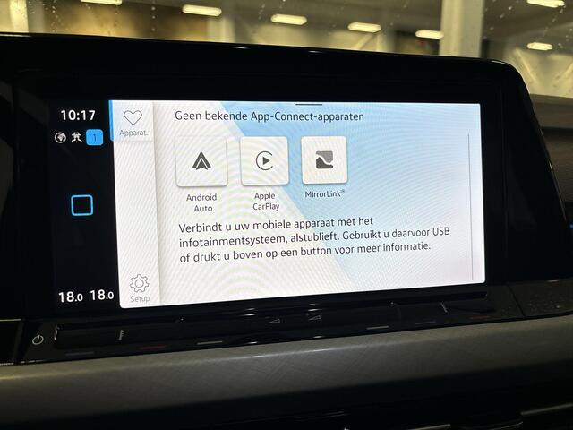 Volkswagen GOLF Variant 1.0 TSI 110pk Life · Apple/Android Car Play · Navi · P-Sensoren · Sfeerverlichting · 16'' Inch · Garantie t/m 26-08-2026 of 100.000km