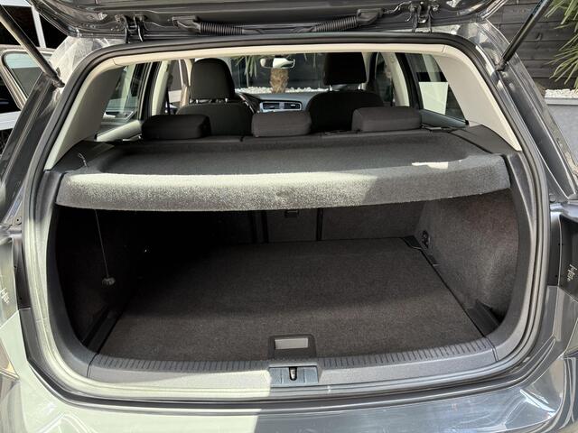 Volkswagen GOLF 1.0 TSI Comfortline facelift golf 7.5