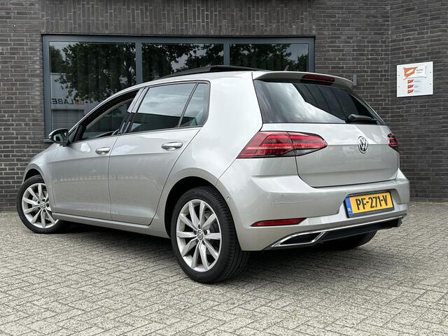 Volkswagen GOLF 1.5 TSI Highline PANO | Virtual Cockpit | ACC | Camera | Alcantara | Carplay