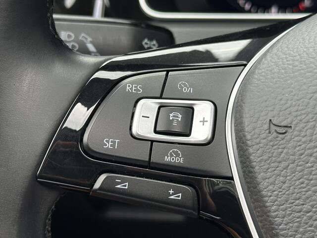 Volkswagen GOLF 1.5 TSI Highline PANO | Virtual Cockpit | ACC | Camera | Alcantara | Carplay