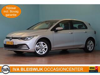 volkswagen-golf-1.0-tsi-life--navi