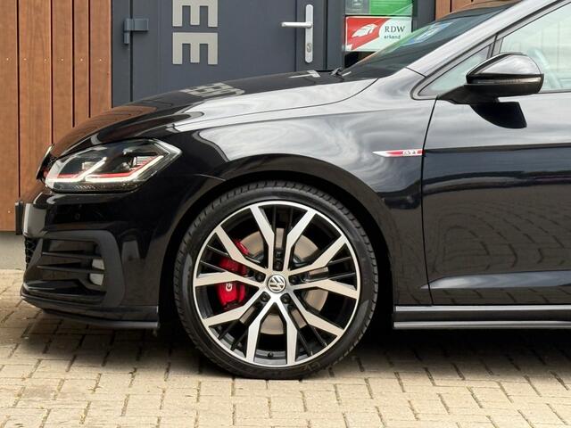 Volkswagen GOLF 2.0 TSI GTI PERF. Pano Honeyco. Camera 19''