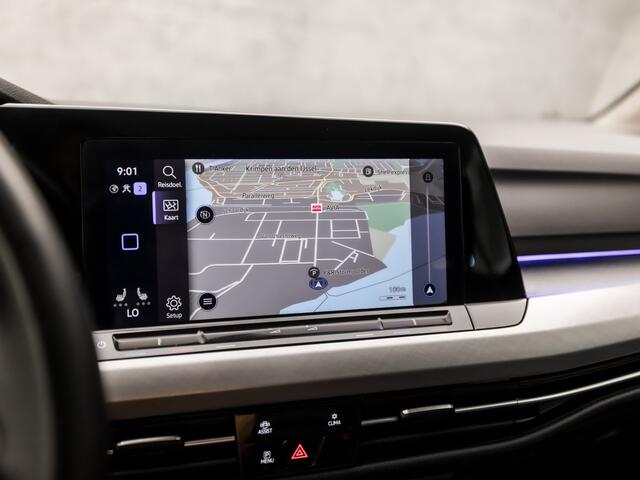 Volkswagen GOLF Variant 1.0 eTSI Sport Life Automaat (GROOT NAVI, CLIMATE, STUUR/STOELVERWARMING, SFEERVERLICHTING, PARKEERSENSOREN, SPORTSTOELEN, LM VELGEN, ADAPTIVE CRUISE, NIEUWSTAAT)