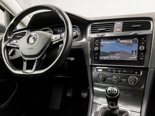 Volkswagen GOLF 1.4 TSI Sportline (APPLE CARPLAY, GROOT NAVI, CAMERA, CLIMATE, LM VELGEN, SPORTSTOELEN, ADAPTIVE CRUISE, PARKEERSENSOREN, NIEUWSTAAT)