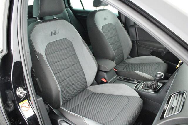 Volkswagen GOLF 1.5 TSI 150pk DSG 2x R-Line Virtual Cockpit Led Navigatie