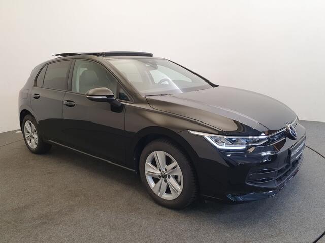 Volkswagen GOLF 1.5 eTSI 115pk DSG/AUT Life Edition Panoramadak, Camera, ergoActive