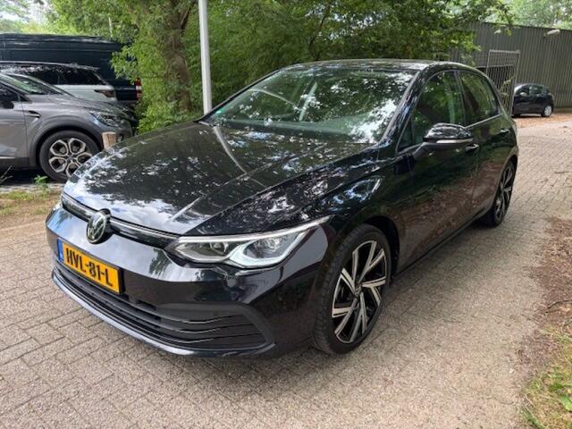 Volkswagen GOLF 1.0 ETSI **Carplay//18inch//DAB**