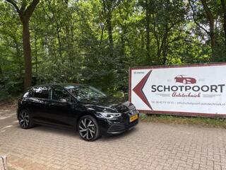 volkswagen-golf-1.0-etsi-**carplay-