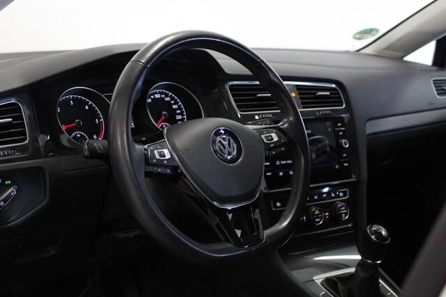 Volkswagen GOLF 1.6 TDI Comfortline Business | NL-AUTO | 16'LMV | ACC | STOEL-VERW | DAB | CARPLAY | NAVI | PDC-V/A | LED |