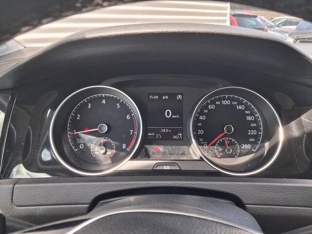 Volkswagen GOLF Variant 1.0 TSI Comfortline Business | Nieuw Binnen! | Stoelverwarming | Trekhaak | Navi