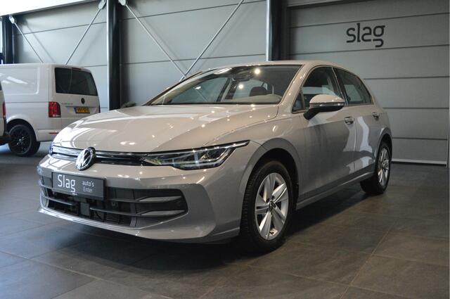 Volkswagen GOLF 1.5 TSI LIFE app connect clima cruise led pdc 16 inch !!