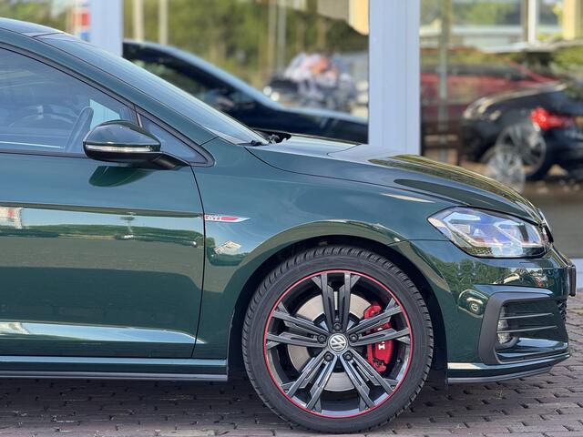 Volkswagen GOLF 2.0 TSI GTI Performance Bright GREEN