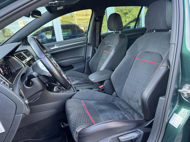 Volkswagen GOLF 2.0 TSI GTI Performance Bright GREEN