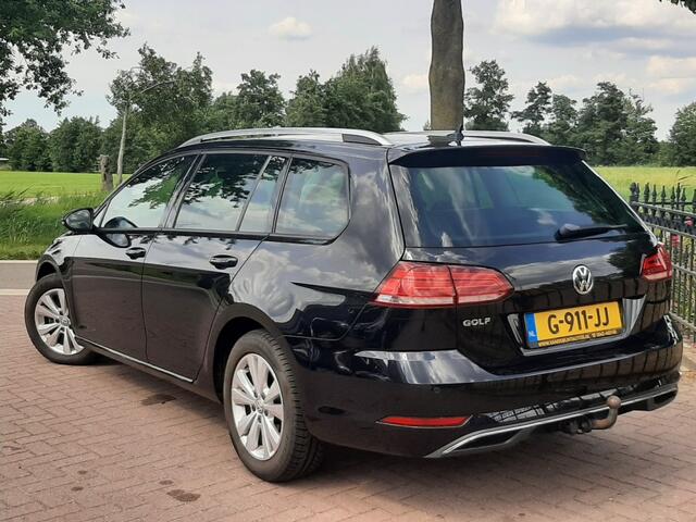 Volkswagen GOLF 1.0 TSi 115pk Airco Navigatie Bluetooth App-Connect Adaptieve Cruise-control Trekhaak