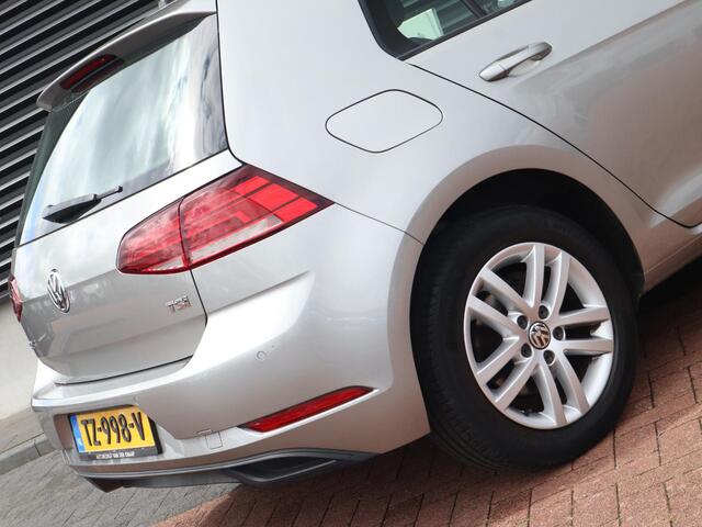 Volkswagen GOLF 1.0 TSI Trendline | Clima | PDC V+A | Carplay/Android auto | Start/stop |