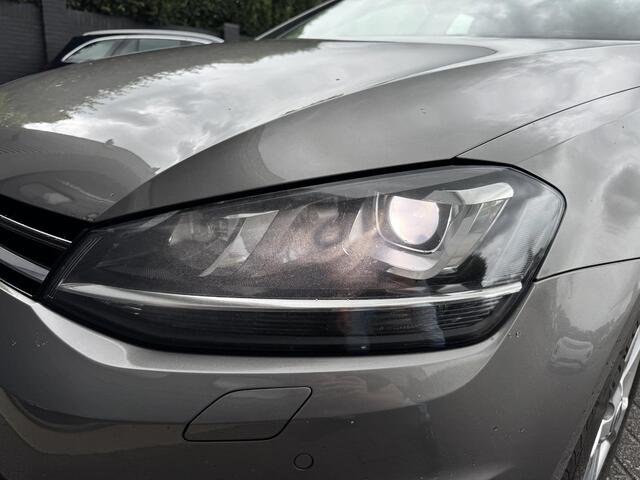 Volkswagen GOLF 1.2 TSI Connected Series | Navigatie | Carplay | Cruise Control | Lichtmetalen Velgen |