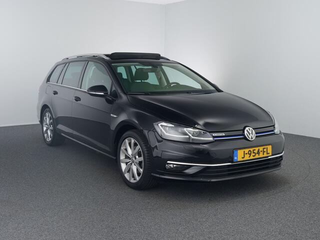 Volkswagen GOLF Variant 1.5 TSI Highline | Dynaudio | Pano | Massage | Trekhaak |