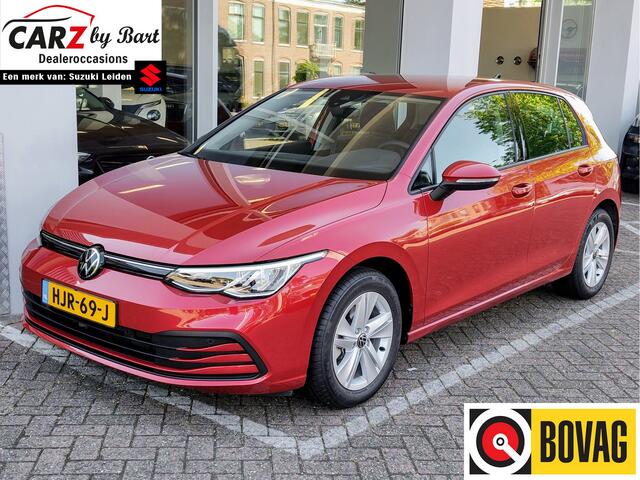 Volkswagen GOLF 1.0 eTSI LIFE AUTOMAAT Virtual Cockpit | Clima | Carplay/Android