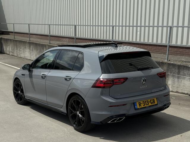 Volkswagen GOLF 1.5 eTSI R-Line Bns+ Pano | Camera | IQ