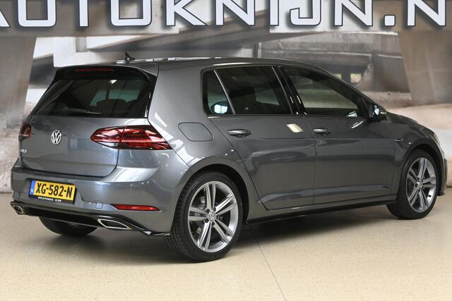 Volkswagen GOLF 1.5 TSI 150pk Highline Business R | NL-auto | LED | ACC| Camera | R-Line | 100% (Dealer) onderhouden label