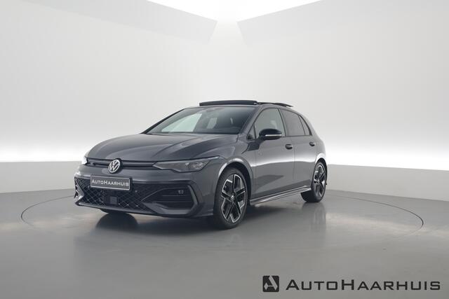 Volkswagen GOLF 1.5 eTSI R-Line DSG | MY25 | Pano | HUD | IQ. Light | Stoel- Stuurverw. | Camera | Apple CarPlay |
