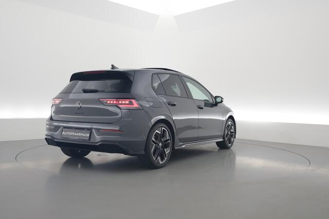 Volkswagen GOLF 1.5 eTSI R-Line DSG | MY25 | Pano | HUD | IQ. Light | Stoel- Stuurverw. | Camera | Apple CarPlay |