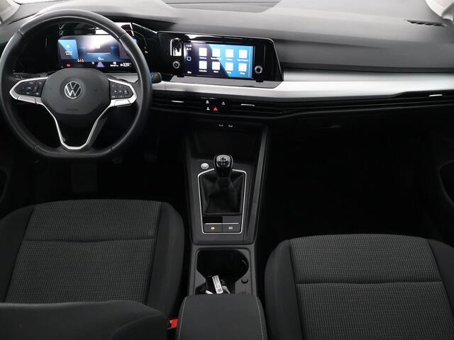 Volkswagen GOLF 1.0 TSI Golf | Apple Carplay/Android Auto | Parkeersensoren Voor & Achter |