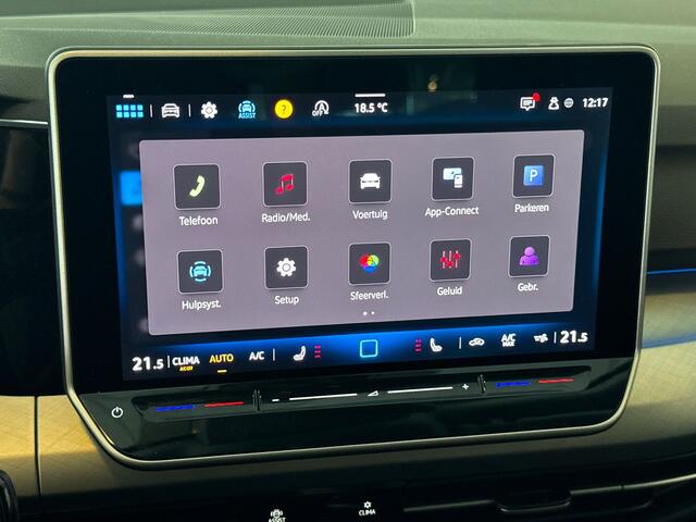 Volkswagen GOLF 1.5 116pk eTSI Life Edition Adaptive cruise Control / Carplay / Comfort Stoelen