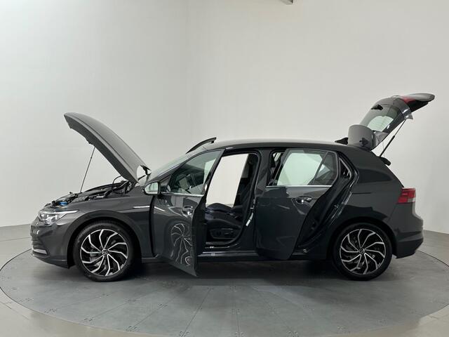 Volkswagen GOLF 1.5 TSI STYLE URANO GREY METALLIC