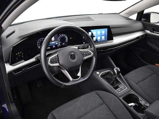 Volkswagen GOLF Variant 1.0 Tsi 110pk Life · Camera · Apple/Android Car Play · Navi · P-Sensoren · 16'' Inch · Garantie t/m 20-01-2027 of 100.000km