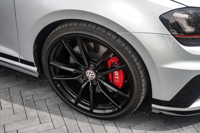 Volkswagen GOLF 2.0 TSI GTI Clubsport 265PK Recaro schaalstoelen