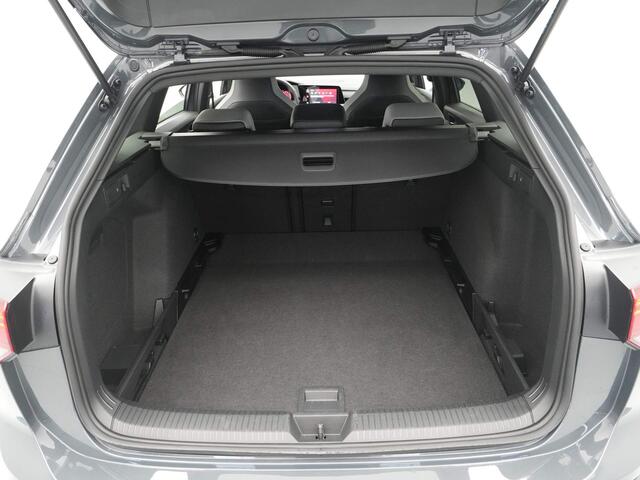 Volkswagen GOLF Variant 1.5 eTSI 130pk DSG R-Line Navigatie Pdc Clima Acc 100