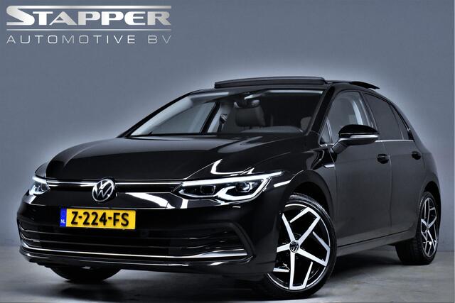 Volkswagen GOLF 1.5 eTSI 150pk Style Automaat Pano/Carplay/Alcantara/Keyless/Massage/Navi/Led/Pdc/Lmv18''