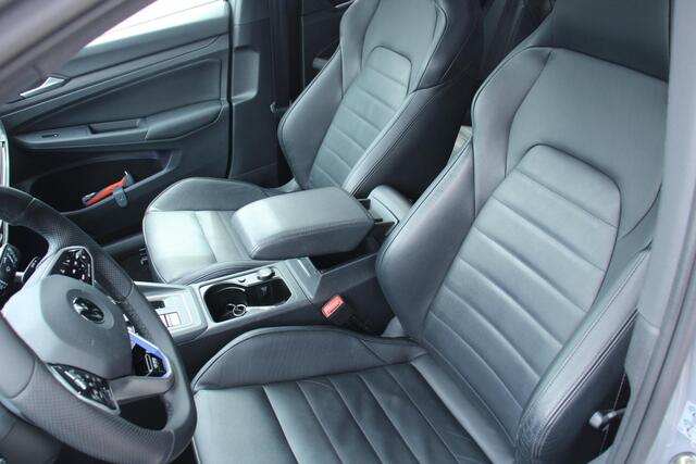 Volkswagen GOLF 1.4 eHybrid GTE PANO, LEER, HEAD-UP, 245pk