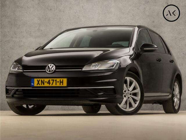 Volkswagen GOLF 1.5 TSI Highline Business R 150Pk Automaat (APPLE CARPLAY, GROOT NAVI, CLIMATE, DYNAMISCHE KNIPPERLICHTEN, STOELVERWARMING, CAMERA, SPORTSTOELEN, LED KOPLAMPEN, ADAPTIVE CRUISE, GETINT GLAS, NIEUWE APK, NIEUWSTAAT)