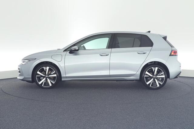Volkswagen GOLF 1.5 204pk eHybrid Style Edition Camera Memory Keyless Matrix Led Virtual Cockpit Navigatie